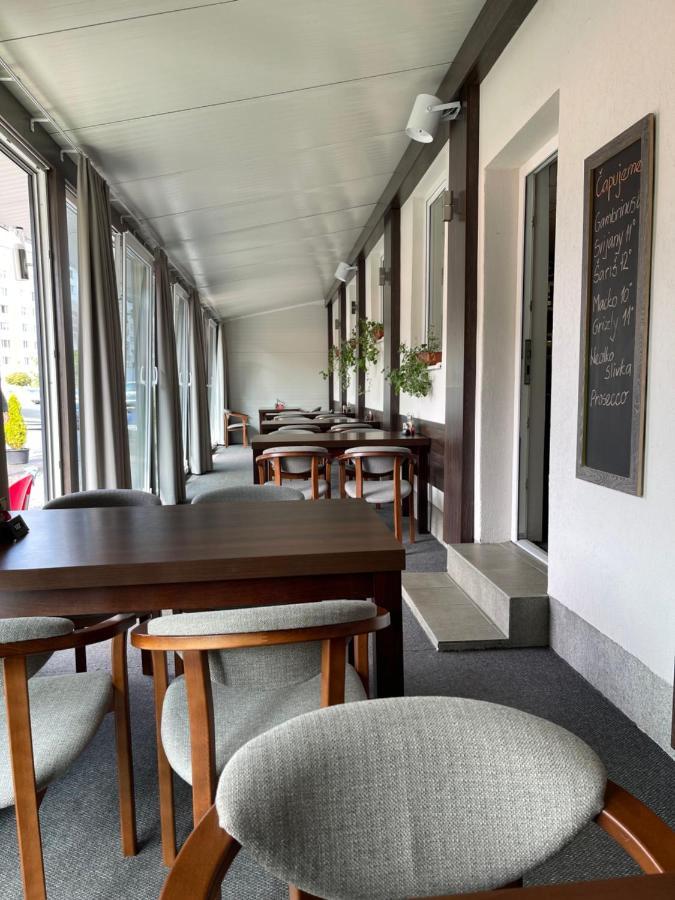 Hotel Slavia Svidnik Spa & Restaurant Kültér fotó