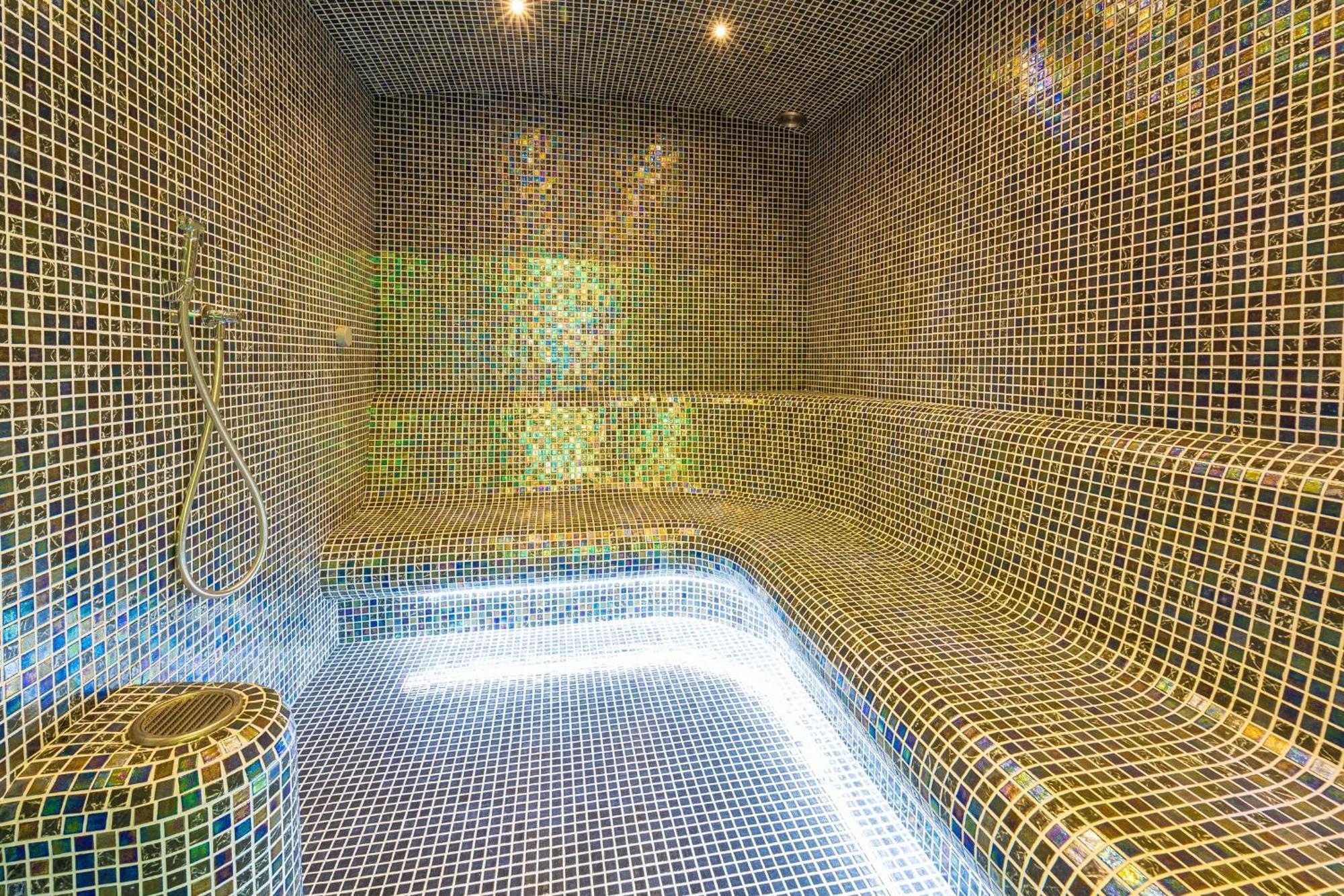 Hotel Slavia Svidnik Spa & Restaurant Kültér fotó